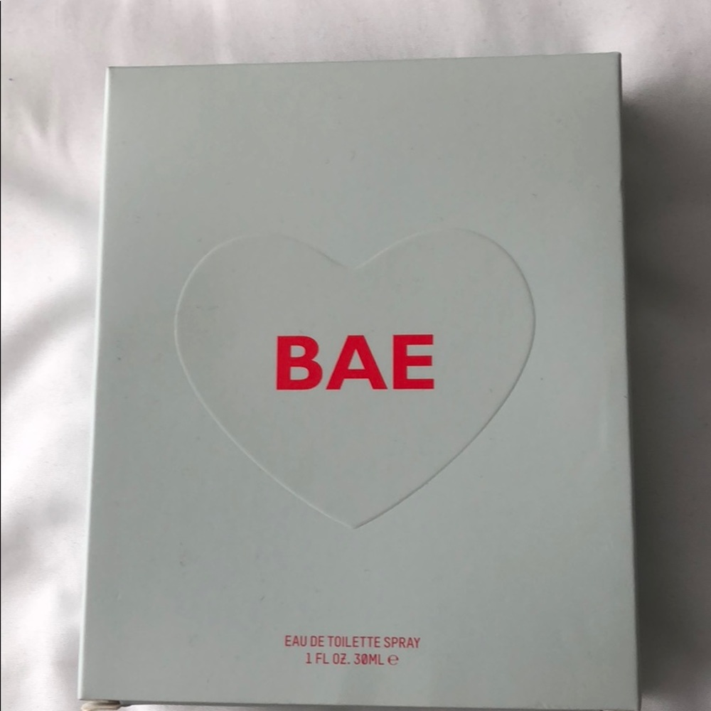 KKW Bae